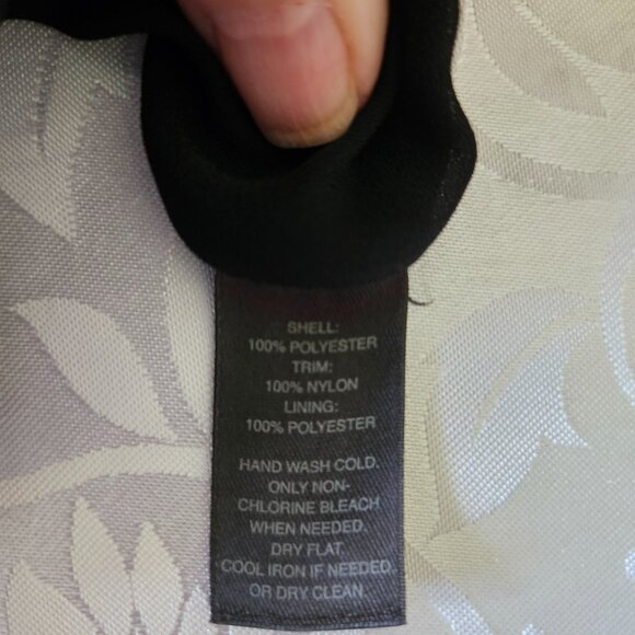 Halter Top with Tie Neck - Picture 10 of 12